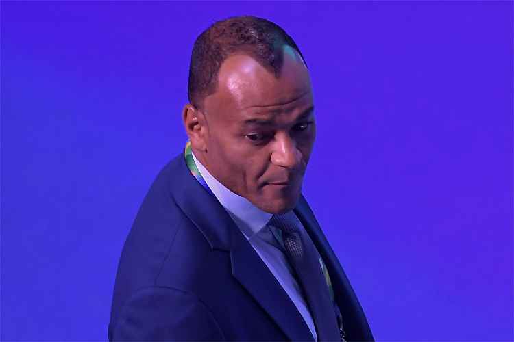 Aos 49 anos, Cafu é proprietário de uma empresa de agenciamento de altetas