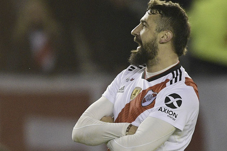 Lucas Pratto pode ser titular contra o Cruzeiro