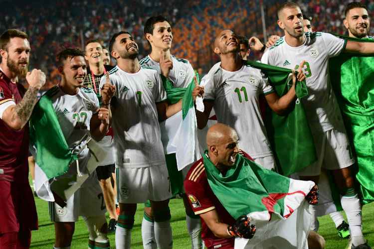 Argelinos celebram título da Copa Africana de Nações