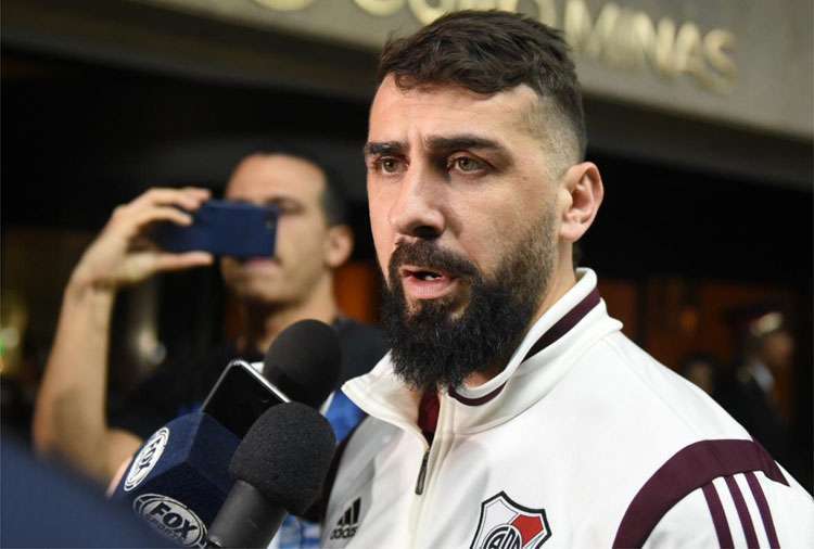 Lucas Pratto falou com os jornalistas sobre os planos do River para o duelo com o Cruzeiro