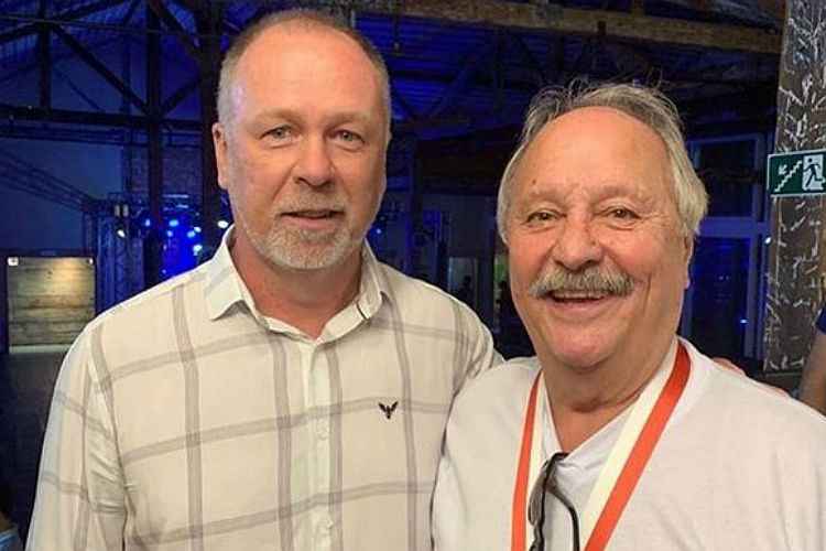 Em postagem, Wagner Pires de Sá se despediu de Mano Menezes