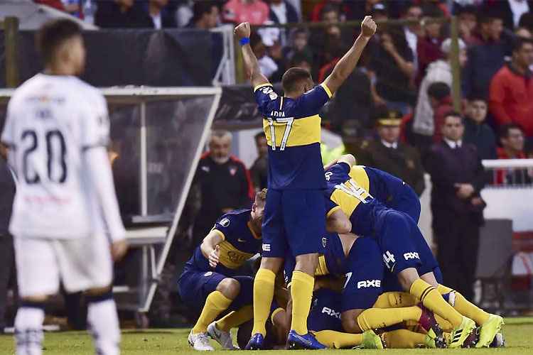 Boca Juniors, de Ábila e companhia, ignorou altitude de Quito e aplicou 3 a 0