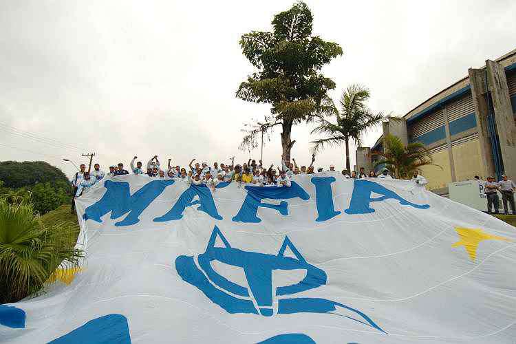 Torcida organizada do Cruzeiro promete ficar de olho em jogadores
