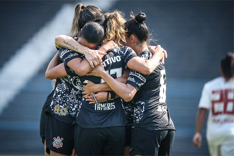 Corinthians conquistou a 33ª vitória seguida no futebol feminino: recorde