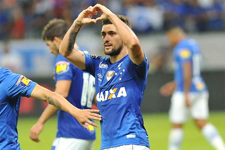 Arrascaeta deixou o Cruzeiro em janeiro deste ano
