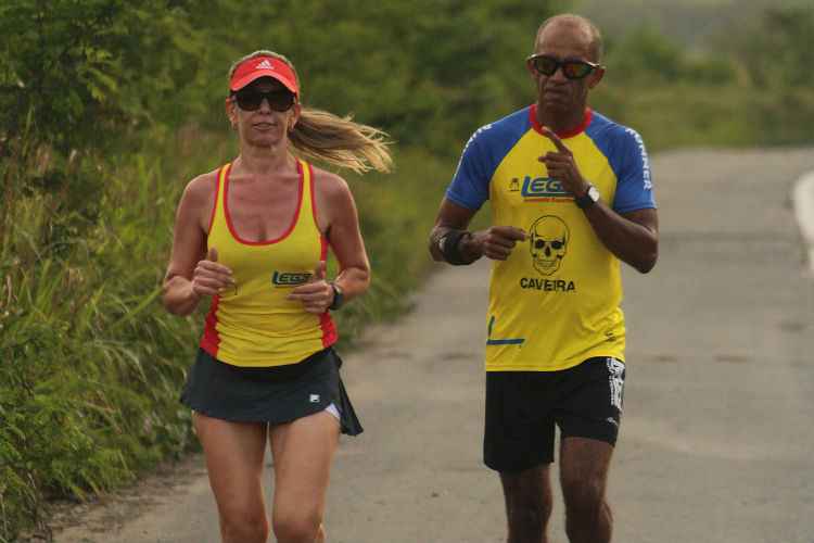 As assessorias de corrida têm crescido no país auxiliando novos praticantes do esporte