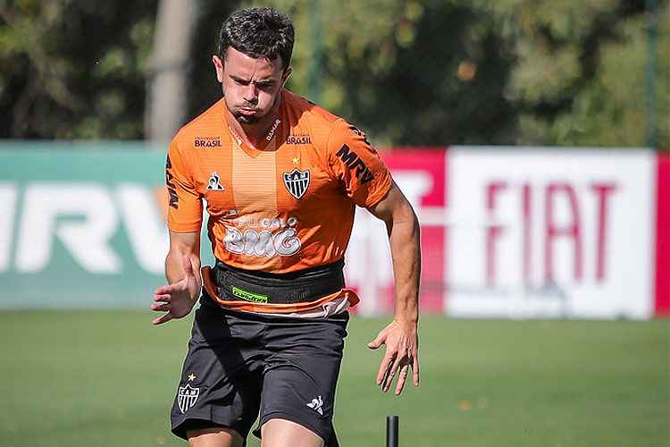 Lucas Hernández jogou quatro vezes com a camisa do Atlético, mas ainda não convenceu