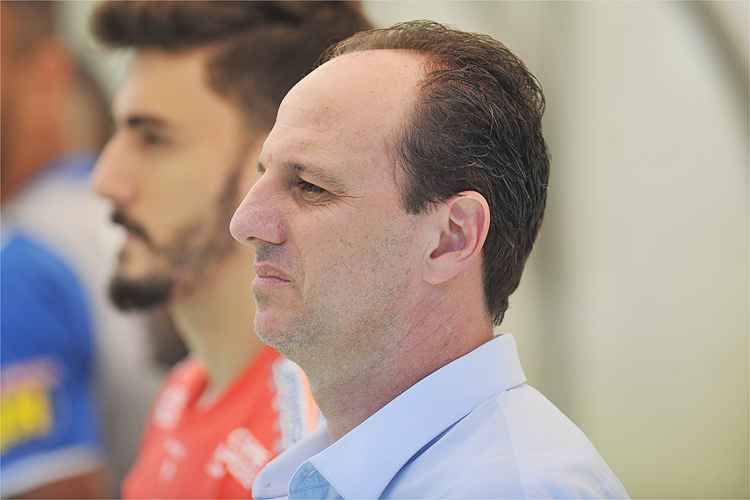 Rogério Ceni trabalhou no Cruzeiro durante um mês e meio