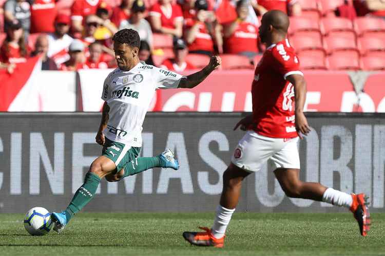 Time paulista chega aos 46 pontos e segue a três do líder Flamengo