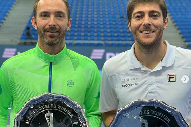 Matwee Middlekoop e Marcelo Demoliner comemoram título