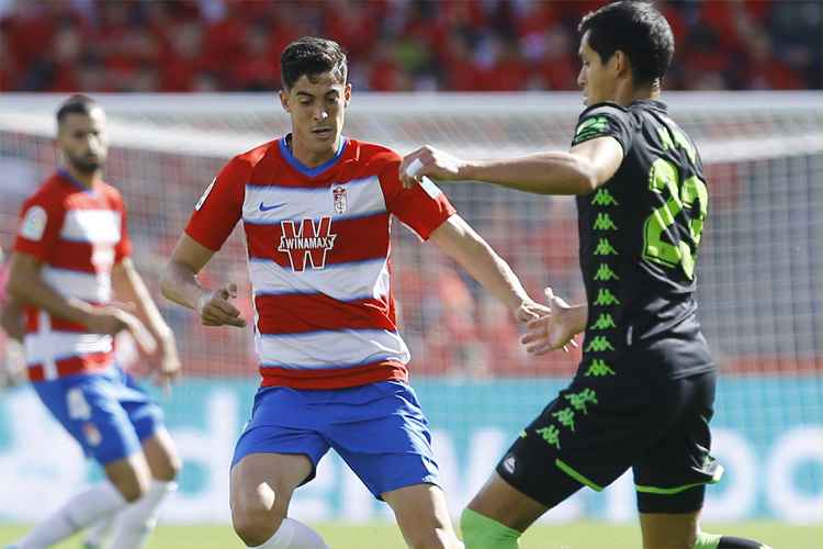 Vitória sobre o Betis fez o Granada chegar à liderança do Espanhol