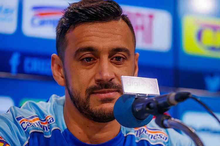 Robinho admitiu que não está jogando bem