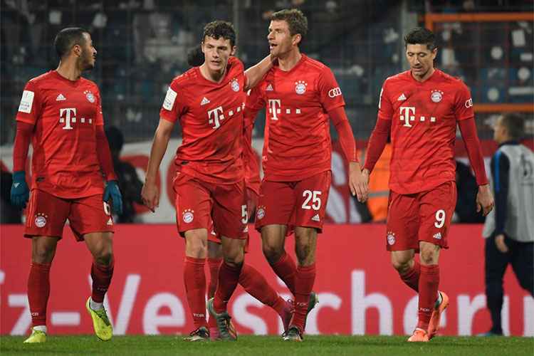 Müller marcou o gol do triunfo aos 43 minutos do segundo tempo