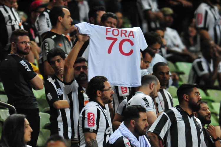 Torcedores do Atlético criticaram Sette Câmara