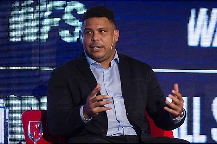 Ronaldo se volta contra atos de racismo no futebol e cobra punição severa