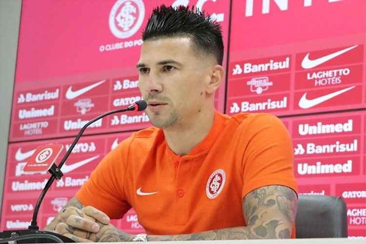 Victor Cuesta acabou