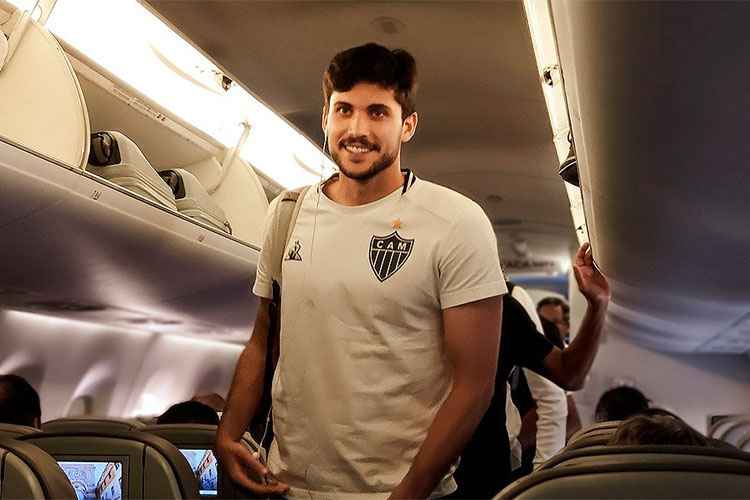 Avião do Atlético pousou em Aracaju; clube aguarda definição da situação do aeroporto em Salvador