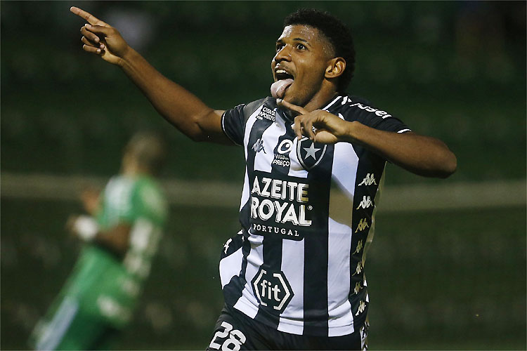 Rhuan fez o gol do alívio para o Botafogo e que rebaixou a Chapecoense