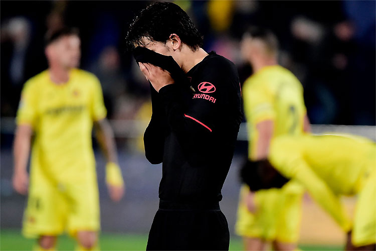 Português João Felix lamenta chance desperdiçada contra o Villarreal