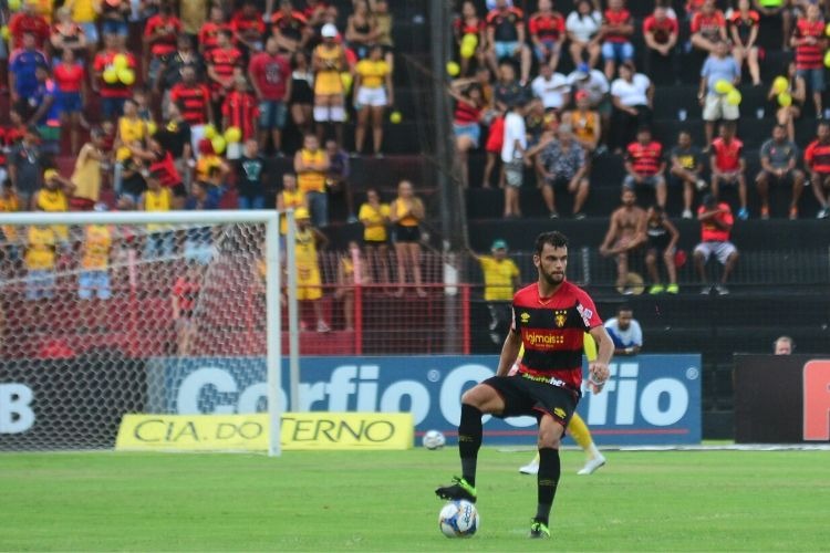 "Thyere é um jogador acima da média que a gente quer contar sim", disse