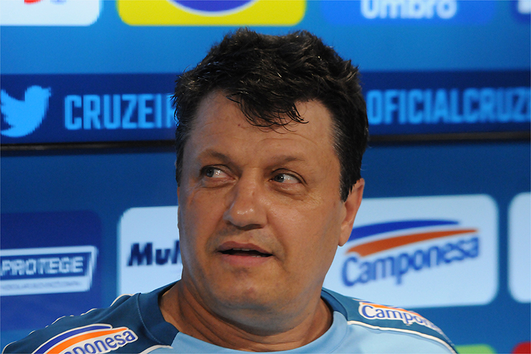 Adilson Batista quer continuar no Cruzeiro em 2020