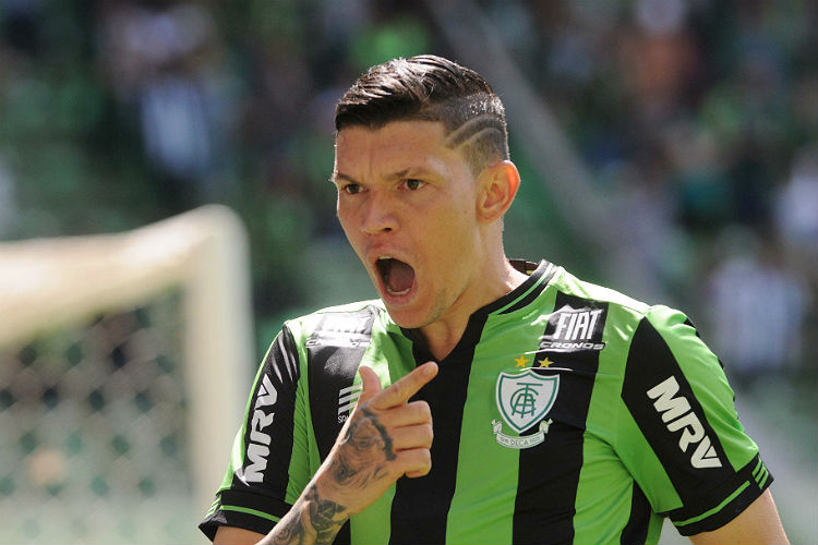 Viçosa foi principal artilheiro do América no ano, com 11 gols 
