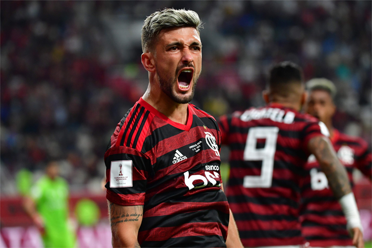 Arrascaeta marcou o primeiro gol do Flamengo e abriu caminho para a reação