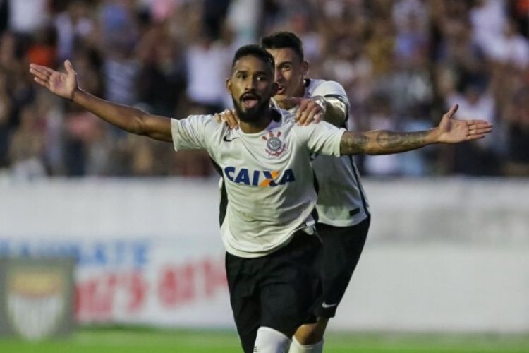Também por empréstimo, jogador estava no elenco da Ponte Preta
