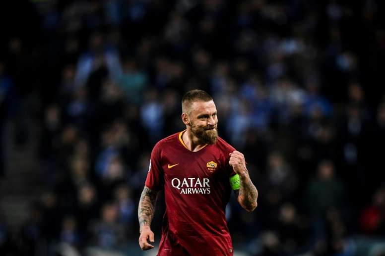 De Rossi é o segundo jogador com mais partidas disputas pela Roma (616)