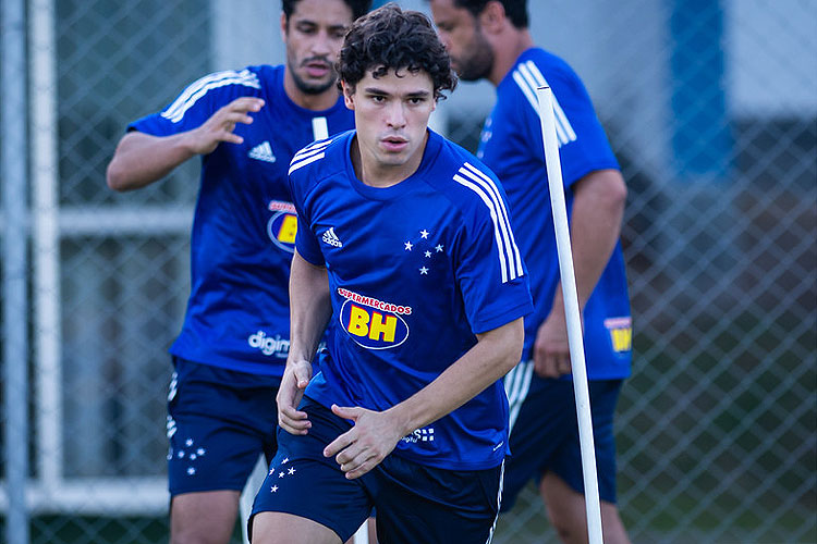 Dodô viveu altos e baixos com a camisa do Cruzeiro e não conseguiu se firmar