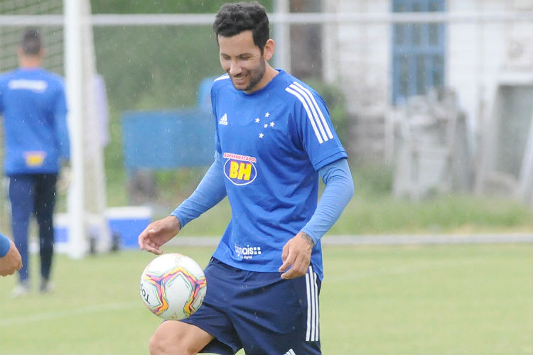 Ariel Cabral é aguardado na Toca da Raposa II neste sábado 