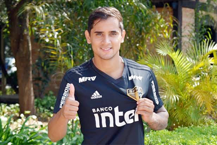 Everton Felipe tem interesse em defender o Cruzeiro na temporada 2020
