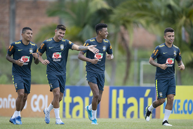 Seleção Brasileira busca vaga no quadrangular do Pré-Olímpico