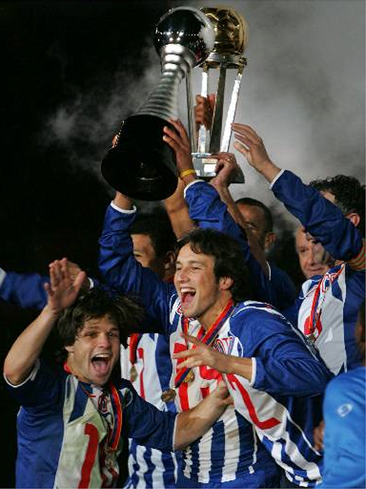 Porto venceu a última edição do confronto anual entre sul-americanos e europeus, em 2004; depois, a disputa ficou sob a chancela da Fifa