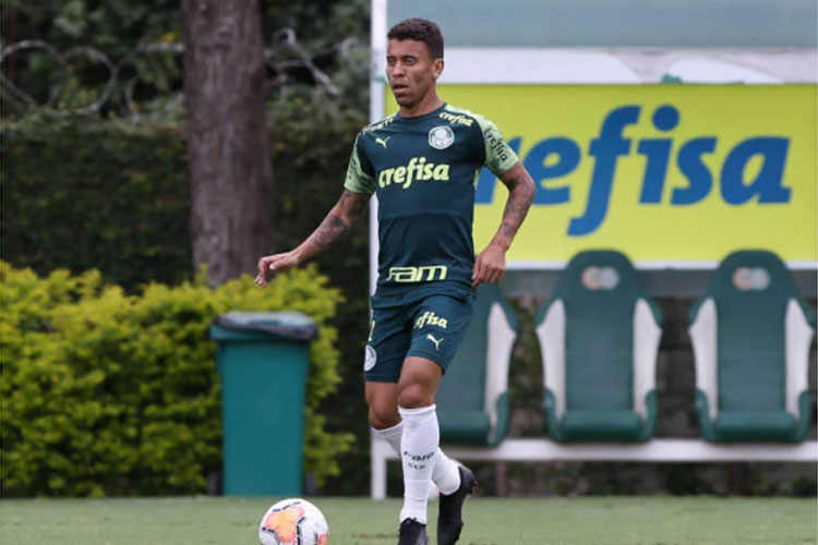 Marcos Rocha voltou de lesão 