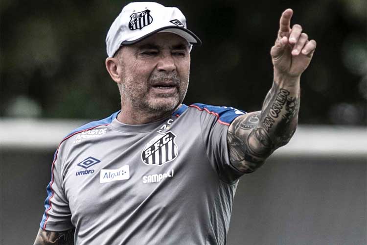 Novo técnico do Atlético, Sampaoli se identifica com a esquerda
