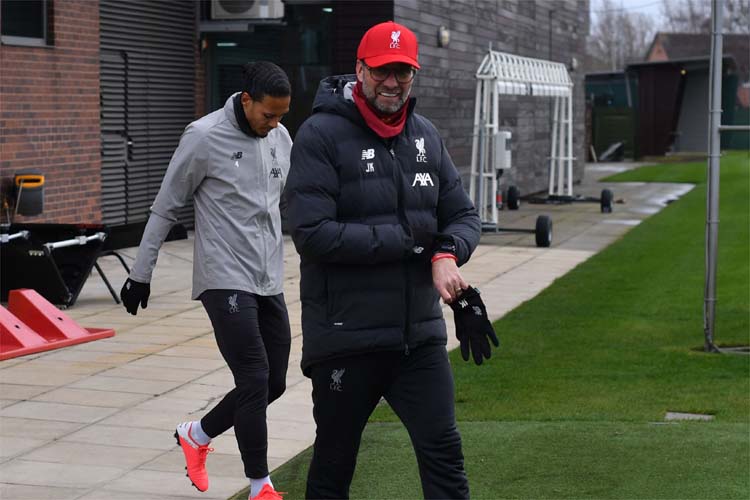 Jurgen Klopp reconhece dificuldades e elogia Simeone