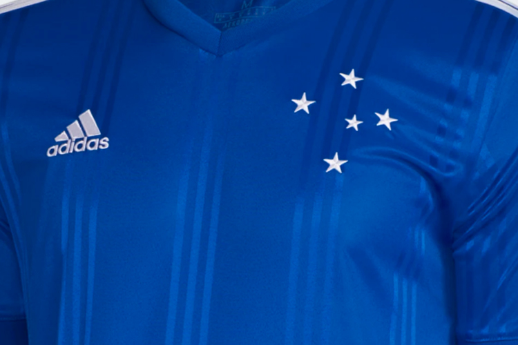 Primeira camisa lançada pela Adidas agradou aos cruzeirenses