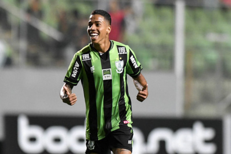Matheusinho tem 14 gos assinalados como profissional do América 