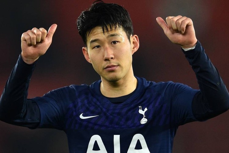 Son é um dos jogadores de maior destaque do futebol asiático na atualidade