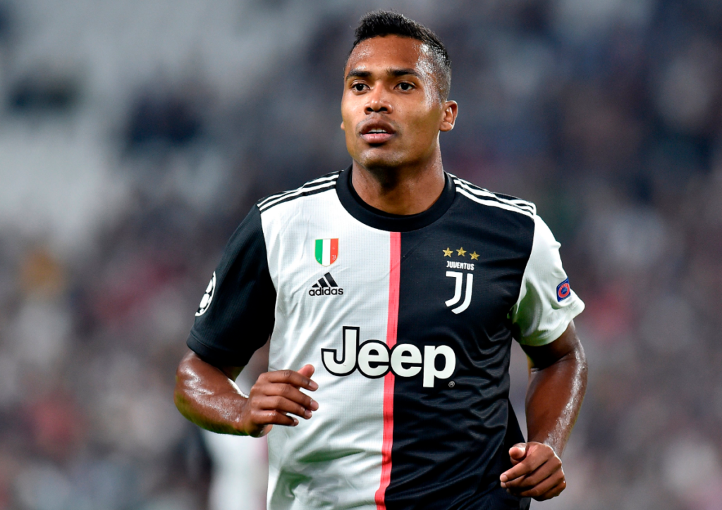 De olho em Alex Sandro, Tottenham pode envolver Serge Aurier no negócio