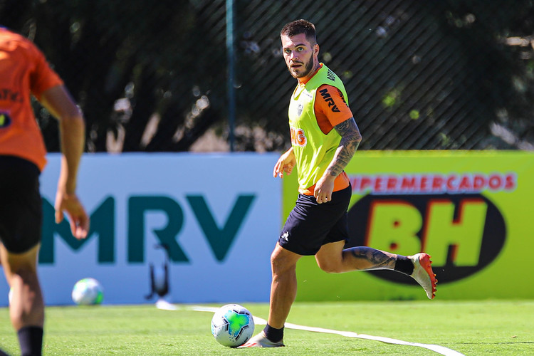 Nathan tem contrato de empréstimo com o Atlético até 30 de junho