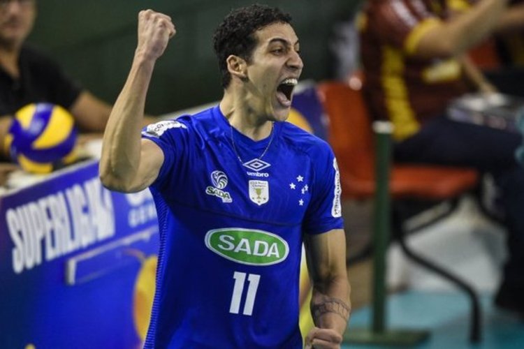 Rodriguinho completou 24 anos e ganhou renovação de presente