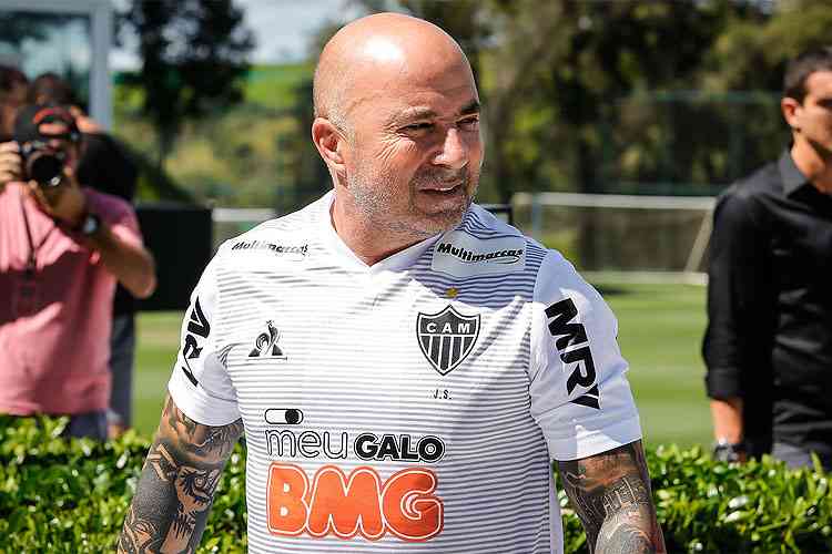 Sampaoli terá um profissional entre os integrantes da equipe de transição