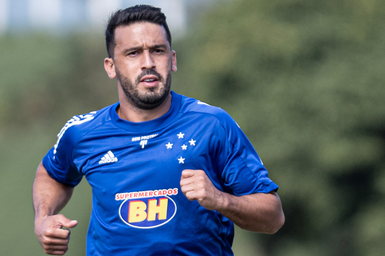 Edilson teria ligado para dirigente do Avaí pedindo para 