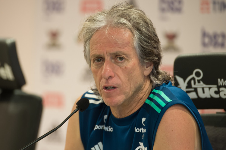 Jorge Jesus foi especulado no Benfica e no Barcelona