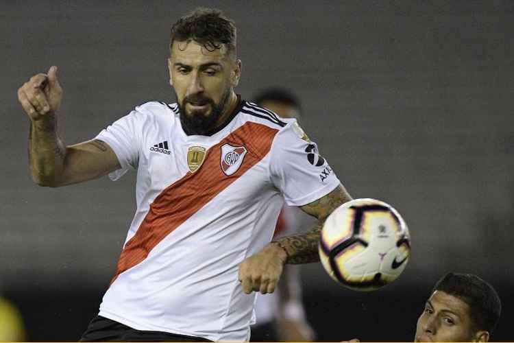 Pratto está em baixa pelo River Plate