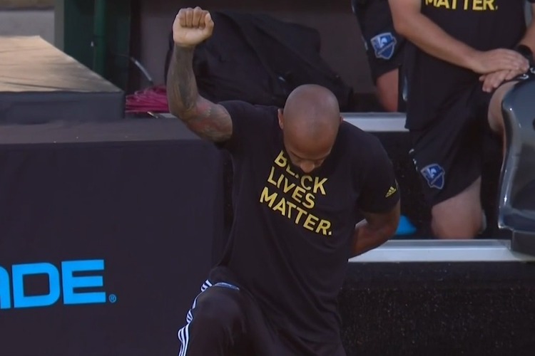 Técnico do Montreal Impact, Thierry Henry ficou na posição por 8min46