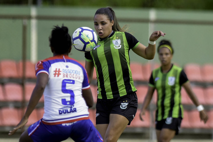 Brenda está a caminho do futebol português