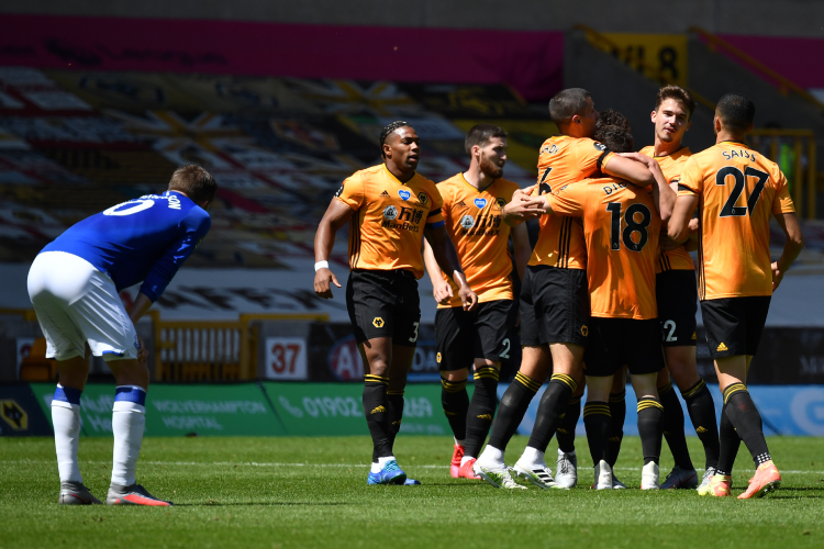 Wolverhampton vence o Everton e ainda briga pela Champions